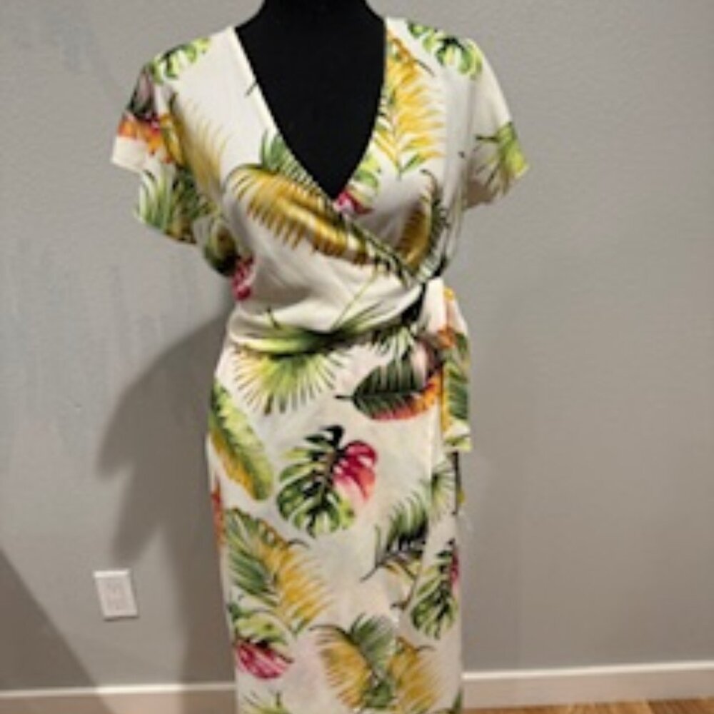 SCOBE WOMEN'S WRAP DRESS FLORAL PRINT